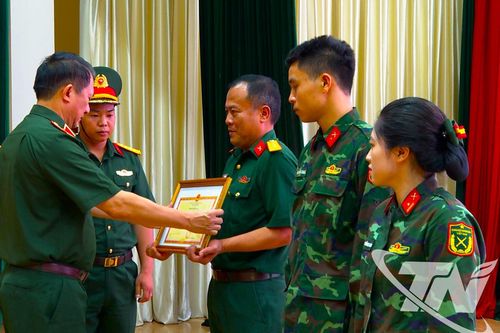 Quân khu 1: Tuyên dương thành tích Đội tuyển tham gia hội thao toàn quân