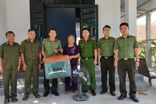 Công an Quảng Trị hướng về cơ sở, phục vụ tốt nhân dân