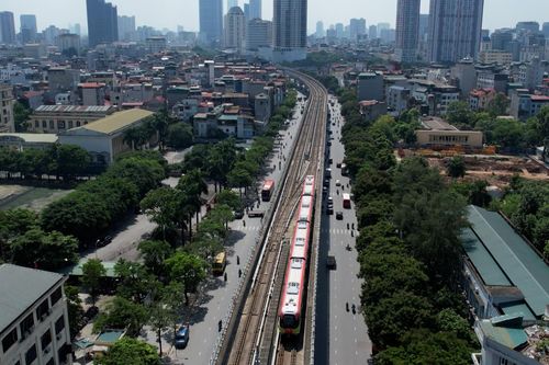 Hà Nội tăng giá vé tàu điện từ 1/8