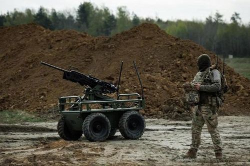 Ukraine sử dụng vũ khí 'Lego sống' đối phó Nga
