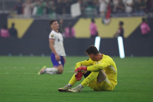 Mỹ thua ngược Mexico ở chung kết Gold Cup