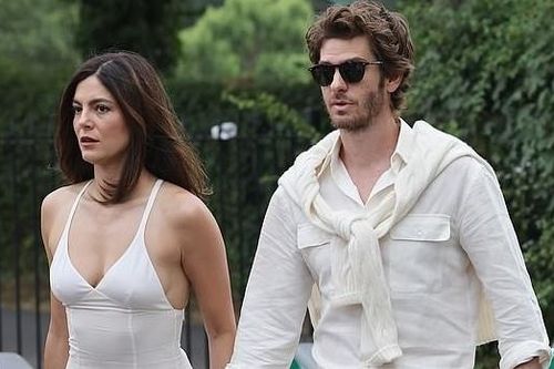 'Người Nhện' Andrew Garfield hẹn hò