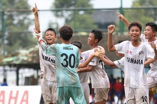 Xác định tám đội vào tứ kết Giải bóng đá thiếu niên U13 toàn quốc