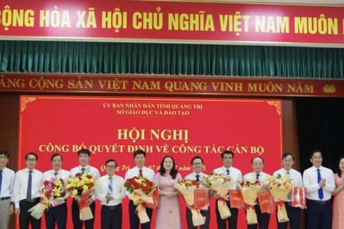 Sở GD&ĐT Quảng Trị công bố quyết định về công tác cán bộ