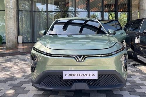 Xe điện VinFast Limo Green tiếp tục lộ diện, giá 749 triệu đồng