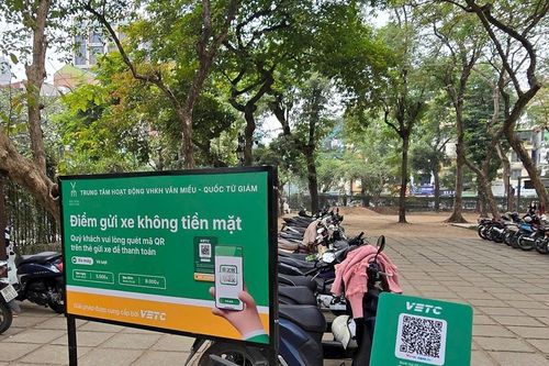 Gần 95% giao dịch trông giữ xe ở Hà Nội không dùng tiền mặt