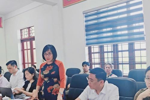 Thứ trưởng Đặng Hoàng Oanh kiểm tra công tác vận hành chính quyền 2 cấp tại phường Quảng Phú, Thanh Hóa