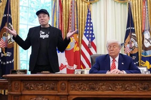 Tổng thống Trump chỉ trích gay gắt kế hoạch lập đảng riêng của Elon Musk, tuyên bố 'trách nhiệm số 1 là bảo vệ công chúng Mỹ'