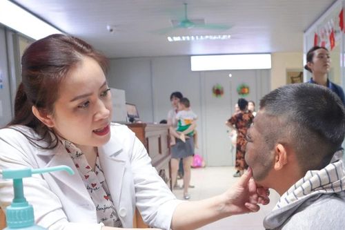Chương trình khám và phẫu thuật miễn phí trẻ mắc dị tật khe hở môi, vòm miệng