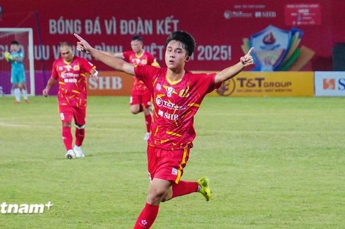 Chủ nhà thua đậm Campuchia trận mở màn Giải Bóng đá Công an ASEAN mở rộng 2025