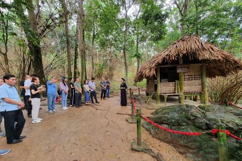 Tuyên Quang: Tạm dừng đón khách tham quan cụm di tích Nà Nưa