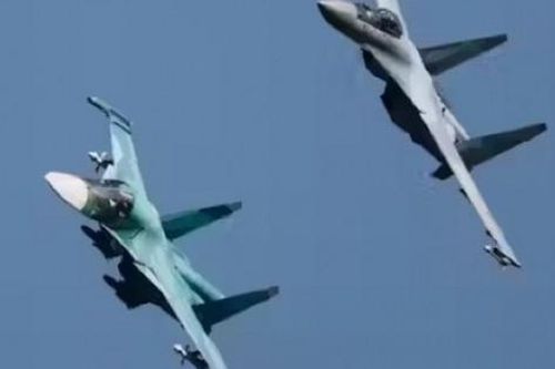 Toan tính của Nga khi thực hiện 1.000 cuộc không kích, yểm trợ bộ binh ở tiền tuyến vùng Donetsk