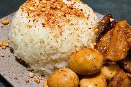 Điều gì xảy ra khi ăn sáng bằng phở, bún, xôi mỗi ngày?