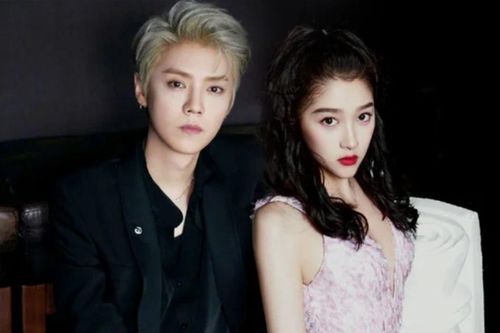 Cặp đôi đình đám thả 'hint' tái hợp sau nhiều lần bị đồn chia tay