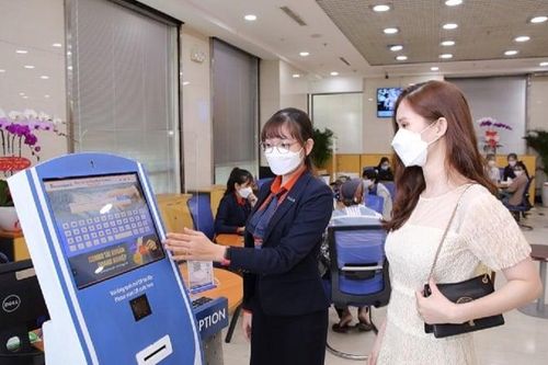 Sacombank hỗ trợ SMEs chuyển đổi số trong quản trị tài chính