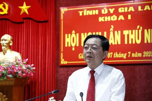 Phải làm việc với tinh thần trách nhiệm cao nhất, đóng góp cho sự phát triển của tỉnh