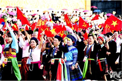 Khát vọng Việt Nam và quá trình tạo lực để vươn mình