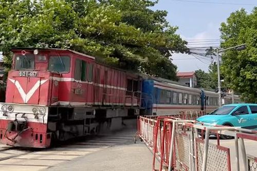 Bộ Xây dựng công bố danh mục thủ tục hành chính đường sắt thực hiện tại bộ phận một cửa