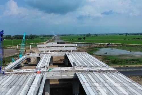 Cần Thơ ưu tiên phát triển các dự án quan trọng sau sáp nhập