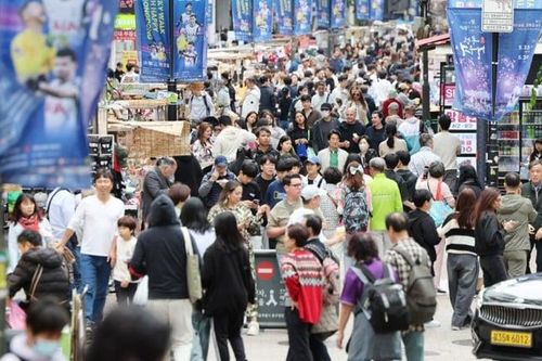 Hàn Quốc sắp phát tiền mặt cho người dân nhằm kích thích tiêu dùng trong nước