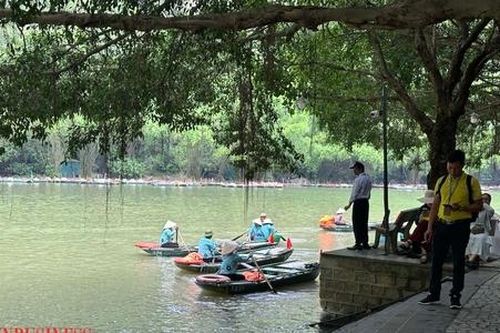 Chuyên gia: Ngành du lịch và khách sạn 'vật lộn' với tình trạng thiếu hụt nghiêm trọng lao động có tay nghề