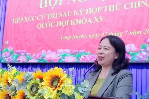 Phó Chủ tịch nước Võ Thị Ánh Xuân tiếp xúc cử tri tỉnh An Giang