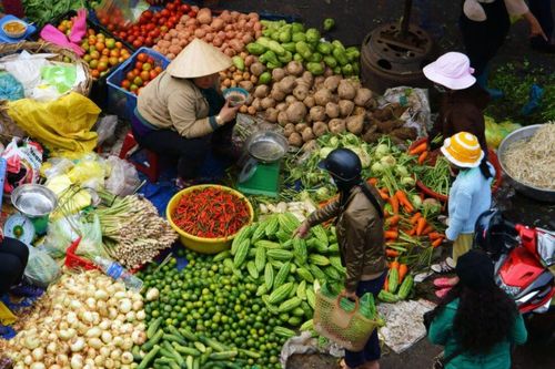 Chợ truyền thống - không chuyển đổi, không còn chỗ đứng