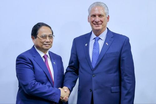 Thủ tướng hội kiến Bí thư thứ nhất, Chủ tịch nước Cuba