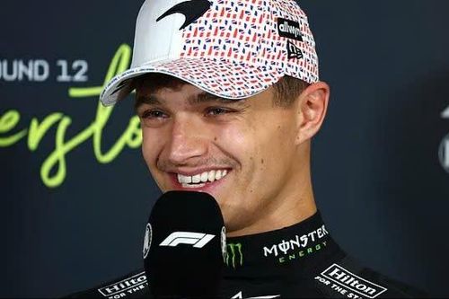 Lando Norris gặp sự cố trong lễ ăn mừng chiến thắng chặng