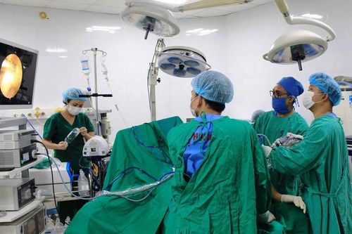 Bệnh viện đa khoa số 2 Lào Cai tái tạo 3 dây chằng khớp gối cho bệnh nhân không bị tàn phế