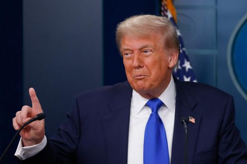 Ông Trump: Ý tưởng lập đảng mới của Elon Musk thật 'lố bịch'