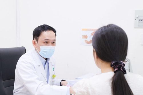 Hiểm họa làm đẹp 'thần tốc'
