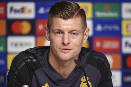 Kroos: 'Mẫu cầu thủ như tôi giờ hiếm lắm'