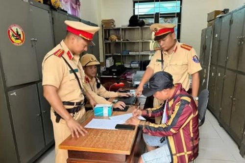 Phú Thọ: bắt đối tượng chuyên trộm tiền công đức tại các đình, chùa