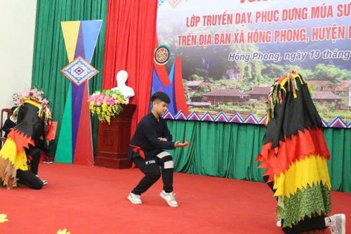 Bài 2 - Thắp sáng vùng cao từ hồn văn hóa