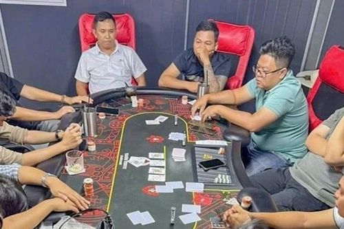 Trường hợp nào chơi Poker bất hợp pháp, hợp pháp tại Việt Nam?