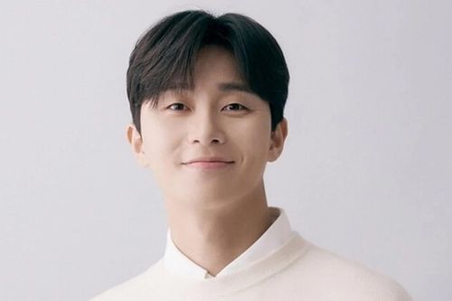 Park Seo Joon lại 'phủ sóng' sau khi thắng vụ kiện 4 triệu đôla Mỹ