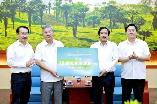 Tập đoàn PVN hỗ trợ 10 tỷ đồng lĩnh vực Y tế và Giáo dục của tỉnh Phú Thọ