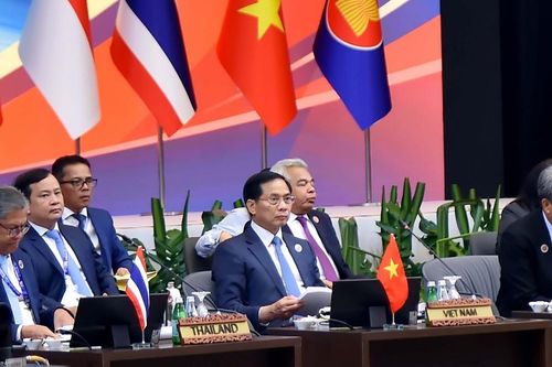 Việt Nam thúc đẩy cách tiếp cận toàn diện về quyền con người trong ASEAN, đề cao vai trò Hiệp ước Khu vực Đông Nam Á không có vũ khí hạt nhân