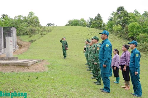 Dựng xây 'thế trận lòng dân' nơi biên giới