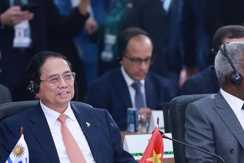Thủ tướng Chính phủ Phạm Minh Chính: Bảo vệ môi trường, ứng phó với biến đổi khí hậu và dịch bệnh là nền tảng của mọi chính sách phát triển