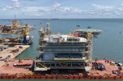 PTSC (PVS) hạ thủy thành công 'khối sắt' gần 3.400 tấn tại dự án điện gió tỷ USD