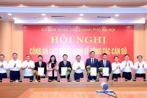 Hà Nội đề xuất bầu bổ sung Ủy viên UBND thành phố với 4 cán bộ