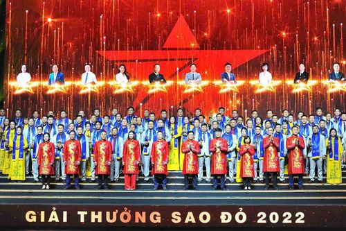 Phát động Giải thưởng Sao Đỏ - Doanh nhân trẻ Việt Nam tiêu biểu 2025