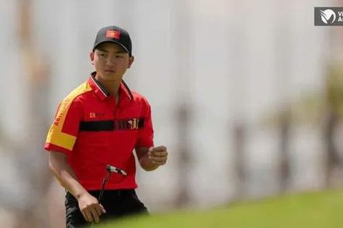 Nguyễn Anh Minh đánh -2 vòng mở màn Singapore Open Amateur Championship 2025