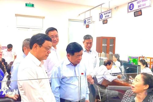 Cần tập trung vào hệ thống hạ tầng chiến lược trong kết nối liên vùng