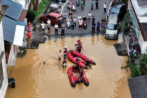 Lũ quét tàn phá thung lũng núi Himalaya, 1 người tử vong và 28 người mất tích