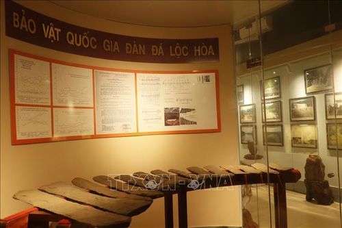 Giữ hồn văn hóa trong từng cổ vật