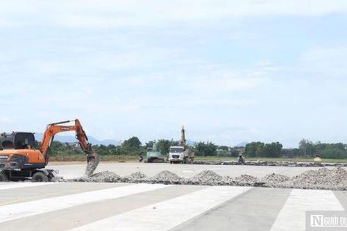 Dồn lực để vượt tiến độ dự án nâng cấp, cải tạo sân bay lớn nhất Bắc Trung Bộ