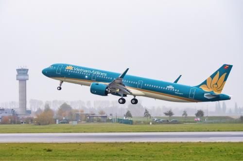 Vietnam Airlines được cấp phép chào bán 900 triệu cổ phiếu